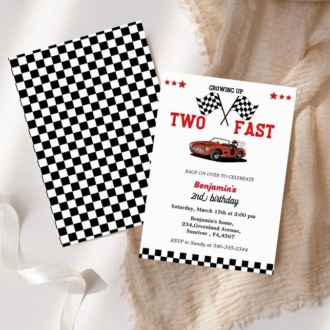 Rennen im Auto Erwachsen von zwei schnellen zweite Einladung (Von Creator hochgeladen)