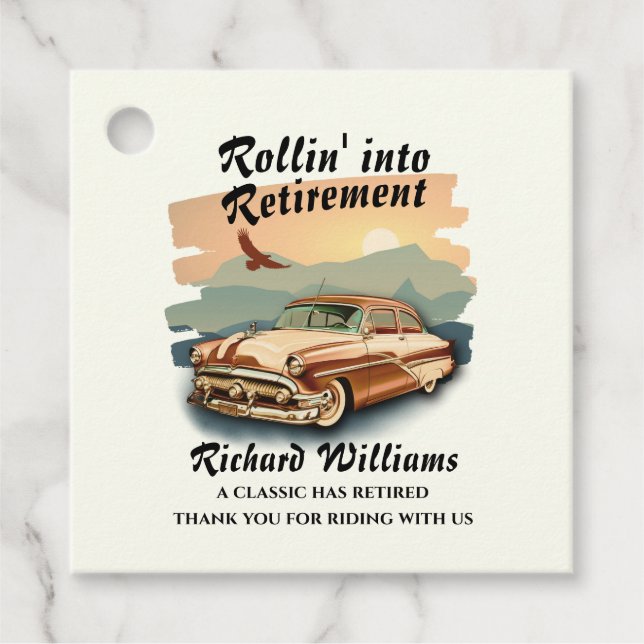 Rente Retro klassische Auto Wüste Sonnenuntergang Geschenkanhänger (Vorderseite)