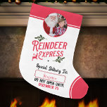 RentierExpress von Santa Name & Foto<br><div class="desc">Fügen Sie Ihrem kleinen Geschenk vom Weihnachtsmann eine magische Touch mit einem individuellen Strumpf aus Rentierexpress in Rot,  Grün und Weiß hinzu! Dieses personalisierte Weihnachtsdesign bietet auch die Möglichkeit,  den Namen Ihres Kindes und auch eines Fotos hinzuzufügen.</div>