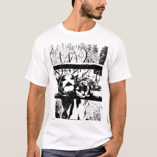 Rentierpaare in Winterwaldlinie Kunst T-Shirt