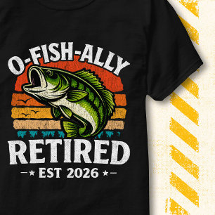 Rentner 2026 Ehemann Vater Fisch Angeln Ruhestand T-Shirt