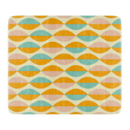Repeating geometric pattern in beige background schneidebrett