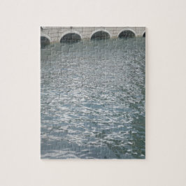 Replik-Vintages europäisches Gebäude um Kanäle Puzzle