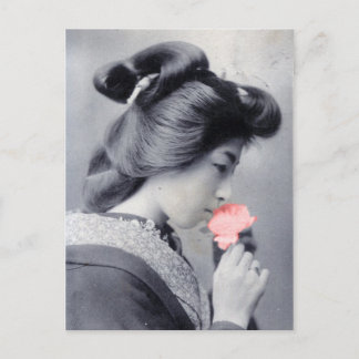 Reproduktion einer Bijin-Postkarte mit Blume Postkarte
