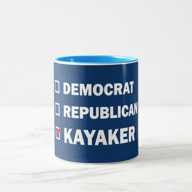 Republikanischer Kayaker Zweifarbige Tasse (Mittel)