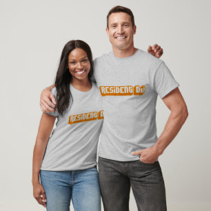 Resident-DJ-Discjockeydiskjockey T-Shirt