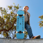 Resist & Persist fett hellblau Skateboard<br><div class="desc">Zeigen Sie Ihr Engagement zur Bekämpfung von Rassismus, Sexismus, Homophobie und Bigotterie und inspirier anderen, dasselbe mit einem Resist & Persist Skateboard mit fett schwarzen Buchstaben auf hellblauem Hintergrund zu tun. Für eine andere Hintergrundfarbe klicken Sie auf "Dieses Design bearbeiten" und wählen eine Hintergrundfarbe in der Sidebar aus. Klicken Sie...</div>