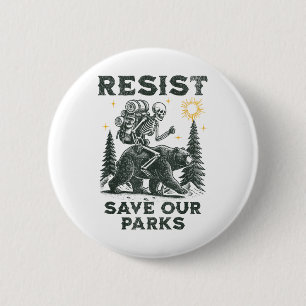 Resist Rett unsere Parks Alt US Nationalparks Bear Button