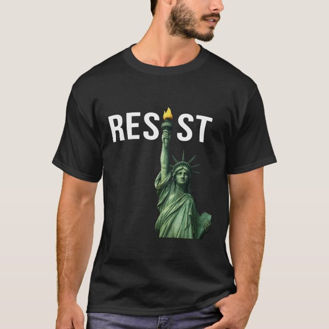 RESIST: Statue of Liberty Tee-shirt T-Shirt (Vorderseite)