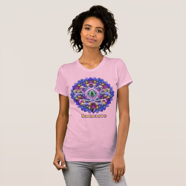 Resplendent Zen Lotus Namaste T-Shirt (Vorne ganz)