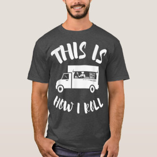 Restaurant mit Speisekarte und Straßenköchen T-Shirt
