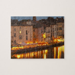 Restaurants entlang des L'Herault-Flusses. L'Herau Puzzle