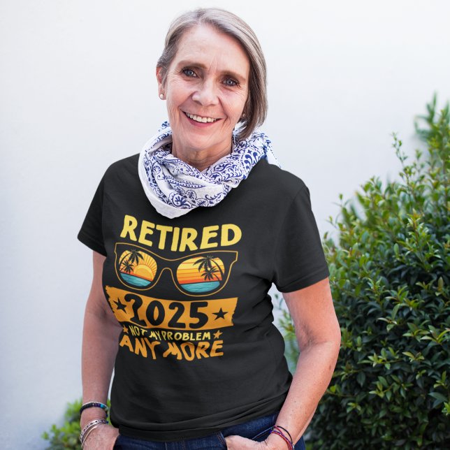 Retired 2025 Not My Problem any more Glasses Tri-Blend Shirt (Von Creator hochgeladen)