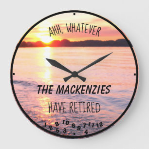 Retired Family Beach Beautiful Sunset Name Funny Große Wanduhr