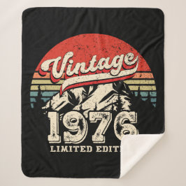 Retro 1976 Birthday Vintage 50th Outdoorsy Bday Sherpadecke
