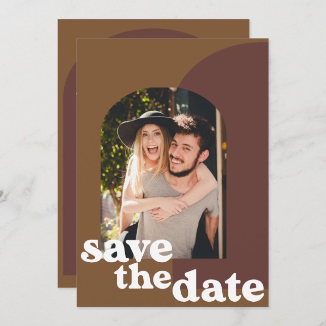 Retro 70er Brown Geometric Couple Foto Wedding Save The Date (Vorne/Hinten)