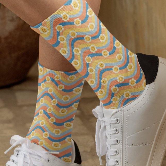 Retro 70er Daisy Blume Regenbogenstreifen Socken (Von Creator hochgeladen)
