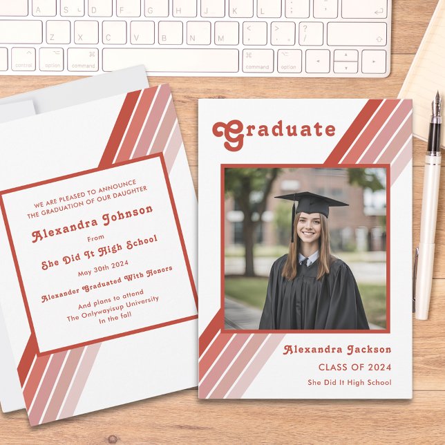 Retro 70er Orange Stripe Grad Foto Abschluss Ankündigung (Retro stripe orange 70s vintage graduate photo high school graduation announcement )
