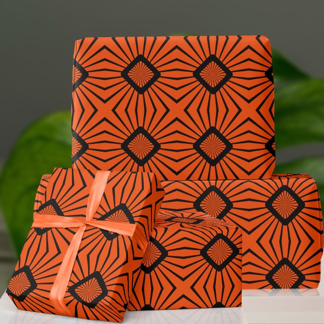 Retro 70er Orange und Black Wrapping Paper Geschenkpapier (Fun and funky wrapping paper just for you)