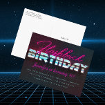 Retro 80er Flashback Geburtstag Ankündigungspostkarte<br><div class="desc">Neon "Flashback" über 80er Hintergrund und glänzendes Chrom "Birthday" in futuristischem Typ. Passen Sie Ihre Daten auf Vorder- und Rückseite an; fügen Sie mehr Fotos und/oder Text auf die Rückseite,  auf der Postkarte angezeigt,  übertragen Sie die Standardeinladung oder finden Sie einen in meinem Geschäft.</div>