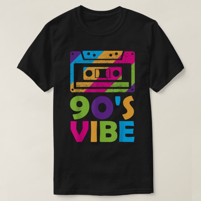 Retro 90’s Vibe Cassette Design T-Shirt (Design vorne)