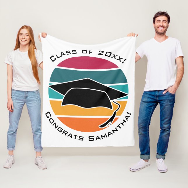 Retro Abschluss Graduate Cap Mortarboard Fleecedecke (Beispiel)