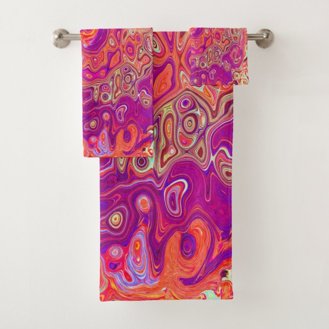 Retro Abstrakt Coral und Lila Marmorwirbel Badhandtuch Set (Insitu)