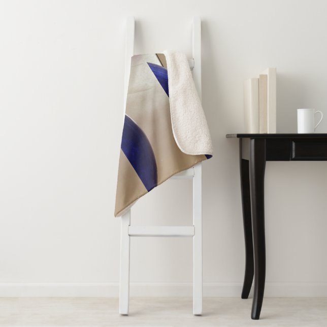 Retro-Abstrakte Semi-Circles auf Soft-Gold Sherpadecke (Beispiel)