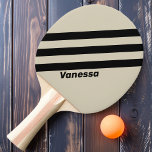Retro Alabaster Drei Streifen mit Namen Tischtennis Schläger<br><div class="desc">Die Retro Alabaster Three Stripes mit Name Ping Pong Paddle präsentieren ein sauberes, minimalistisches Design mit knackigen Alabaster-Tönen und schlichten, kontrastreichen Streifen. Dieses Paddel bietet eine zeitlose und raffinierte Ästhetik, mit der Möglichkeit, es mit Ihrem Namen zu personalisieren, sodass es einzigartig Ihres. Die neutrale, aber feine Palette ist perfekt für...</div>