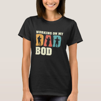 Retro arbeitet an meinem Vater Bod Birthday Vathda T-Shirt