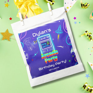 Retro-Arcade-Party zum Geburtstag mit Power-Up Geschenktütchen