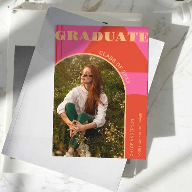 Retro Arch Pink & Orange Foto Grad Ankündigung (Von Creator hochgeladen)