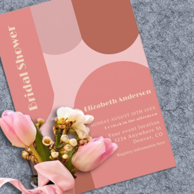 Retro Arches Coral Pink Brautparty Einladung (Von Creator hochgeladen)