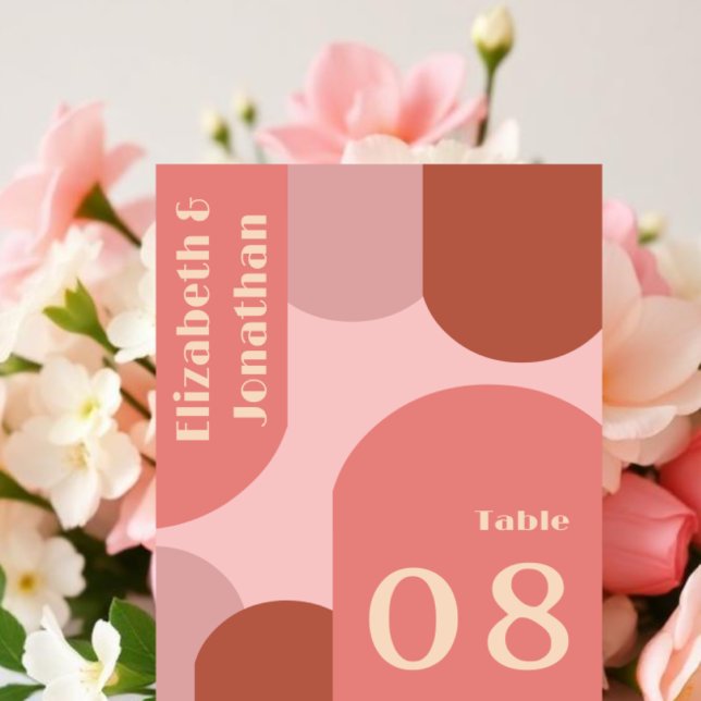 Retro Arches Coral Pink Wedding Tischnummer (Von Creator hochgeladen)