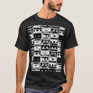 Retro-Audiobänder, altmodisches Muster. T-Shirt