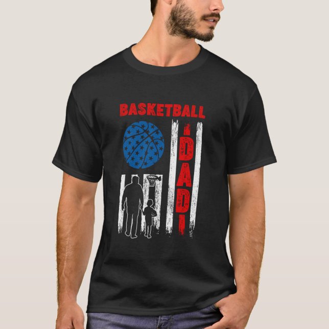 Retro Basketball Vater Daddy USA Flag Fahne T-Shirt (Vorderseite)