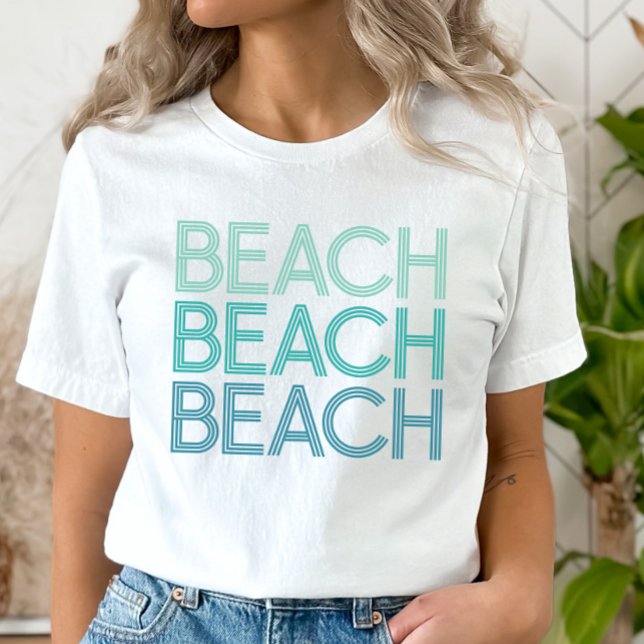 Retro Beach Lover T-Shirt (Von Creator hochgeladen)