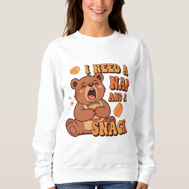 Retro Bear Nap and Snack Women’s Sweatshirt (Vorderseite)