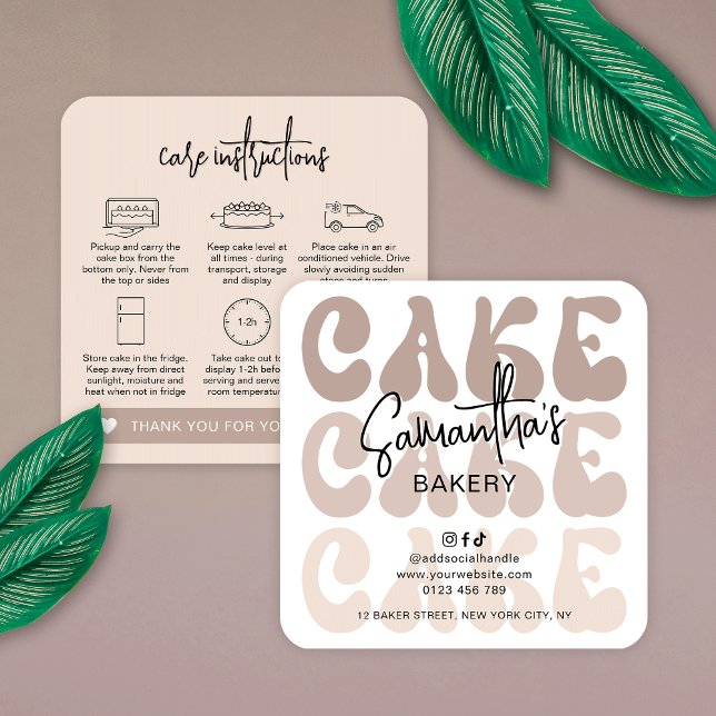 Retro Beige Trendy Bakery Cake Care Anleitung Quadratische Visitenkarte (Trendy cake care card design in beige and white with cake care icons and retro fonts)