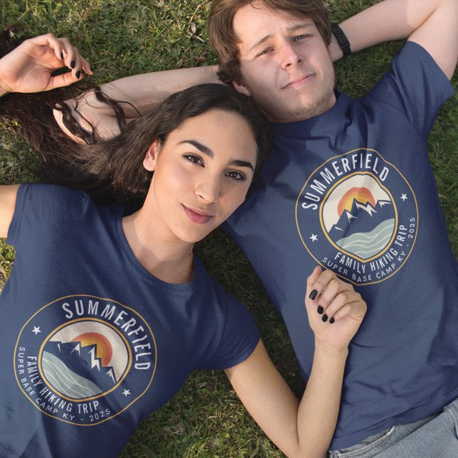 Retro-Berge Familienwandern Matching Vater T-Shirt (Von Creator hochgeladen)