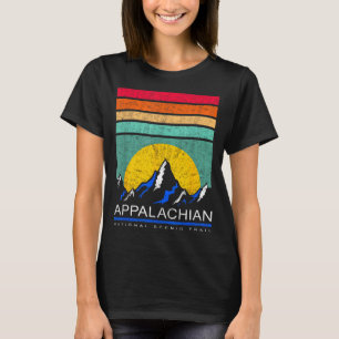 Retro-Bergsilhouette Appalachian Trail T-Shirt