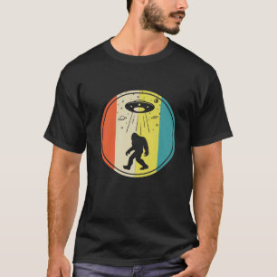 Retro Bigfoot Sasquatch Alien UFO Lover T-Shirt