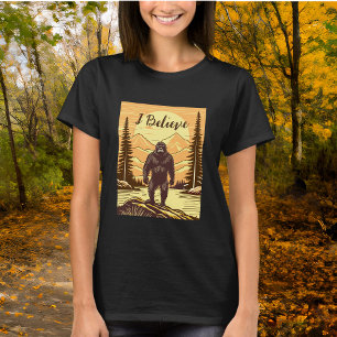 Retro Bigfoot Vintage Sasquatch Berge T-Shirt