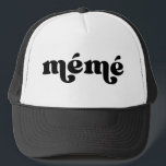 Retro Black und White Oma Französisch mémé Truckerkappe<br><div class="desc">"mémé" im Retro-Stil Schriftart,  Farbe ist editierbar; fügen Sie Ihren eigenen Namen,  wenn gewünscht und wählen Sie Hass-Stil. Kontaktieren Sie mich für weitere Spitznamen.</div>