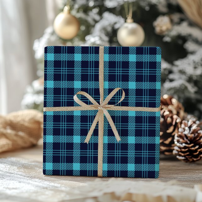 Retro Blue Plaid Whimsical Christmas  Geschenkpapier (Von Creator hochgeladen)