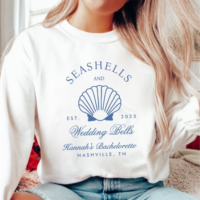 Retro Blue Seashells & Wedding Bells Bachelorette Sweatshirt (Von Creator hochgeladen)