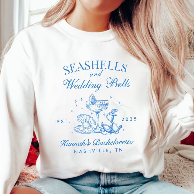 Retro Blue Seashells & Wedding Bells Bachelorette Sweatshirt (Von Creator hochgeladen)