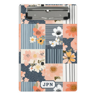 Retro-Blumen-Patchwork in Rosa und Blau Mini Klemmbrett