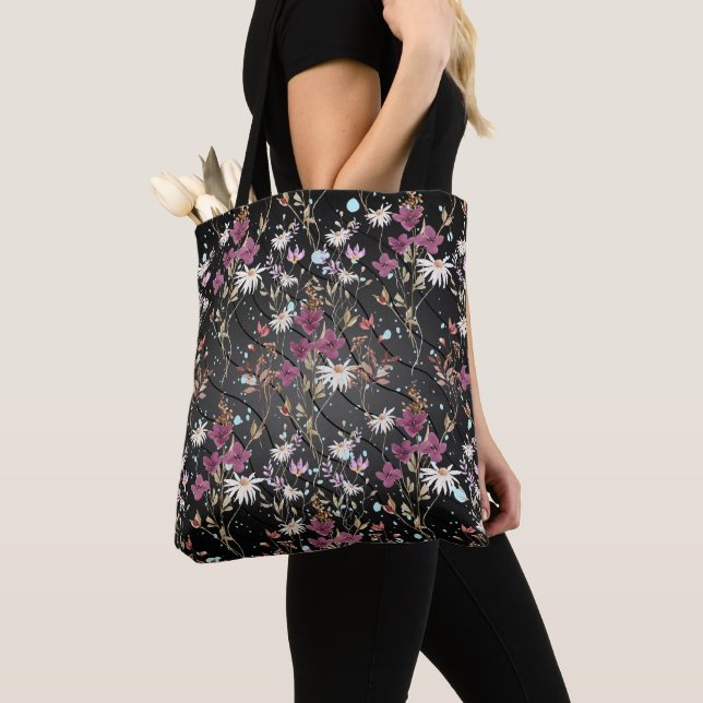 Retro Boho Elegante Wildblumen (Von Nahem)