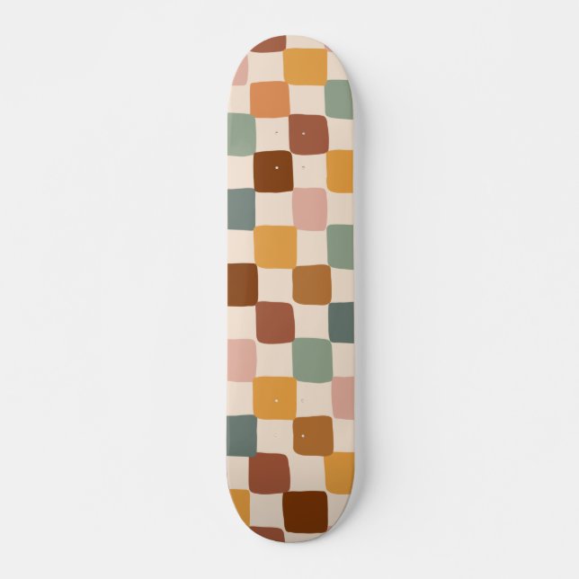 Retro Boho Groovy Checkered Bohemische 70er Skateboard (Vorne)